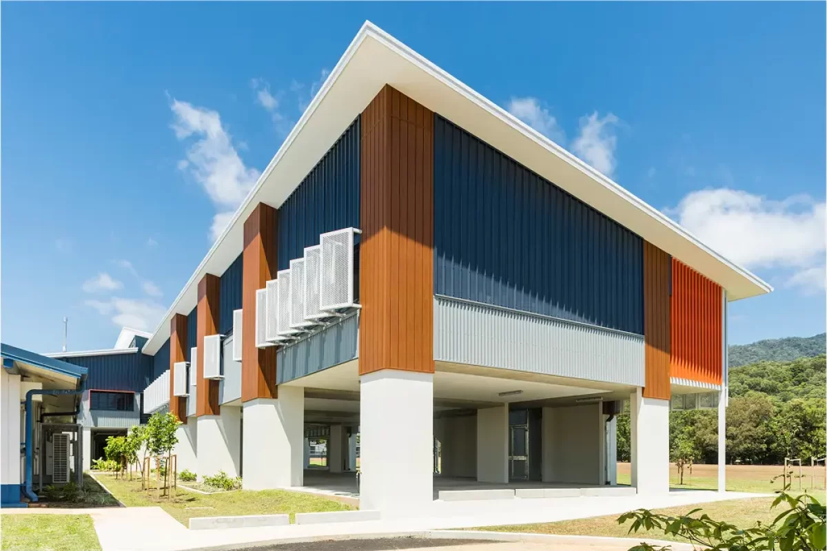 PTA-SMITHFIELD-SHS-211481