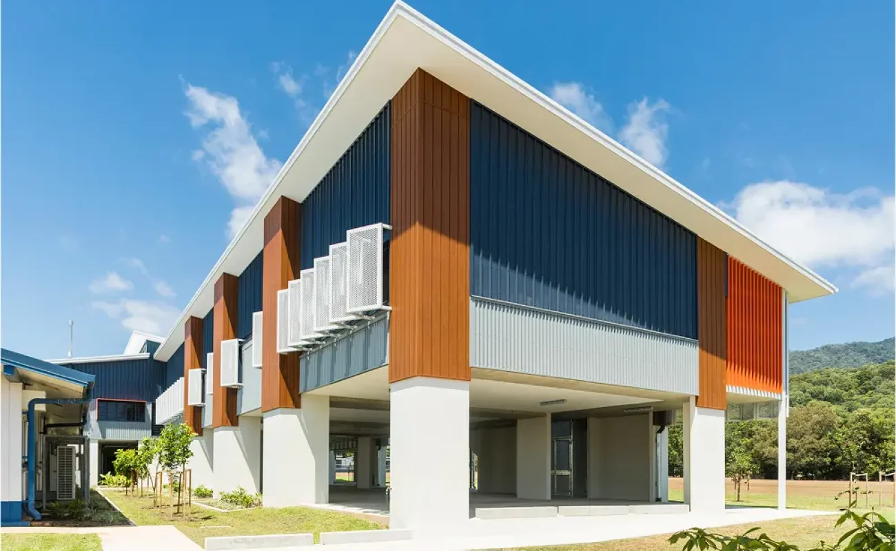 PTA-SMITHFIELD-SHS-211481